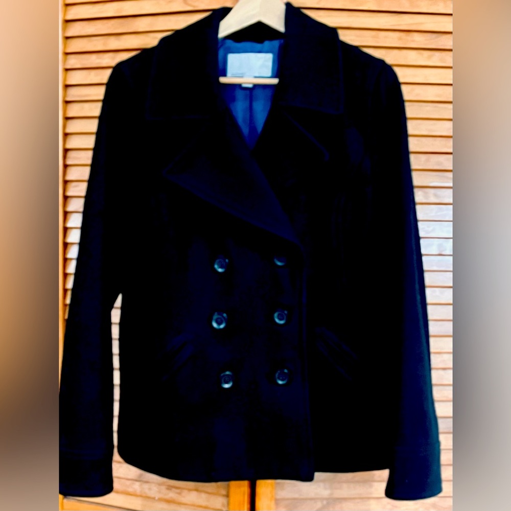 Wool pea coat size L Old Navy princess seams 2 pockets finger tip length ~ 26”